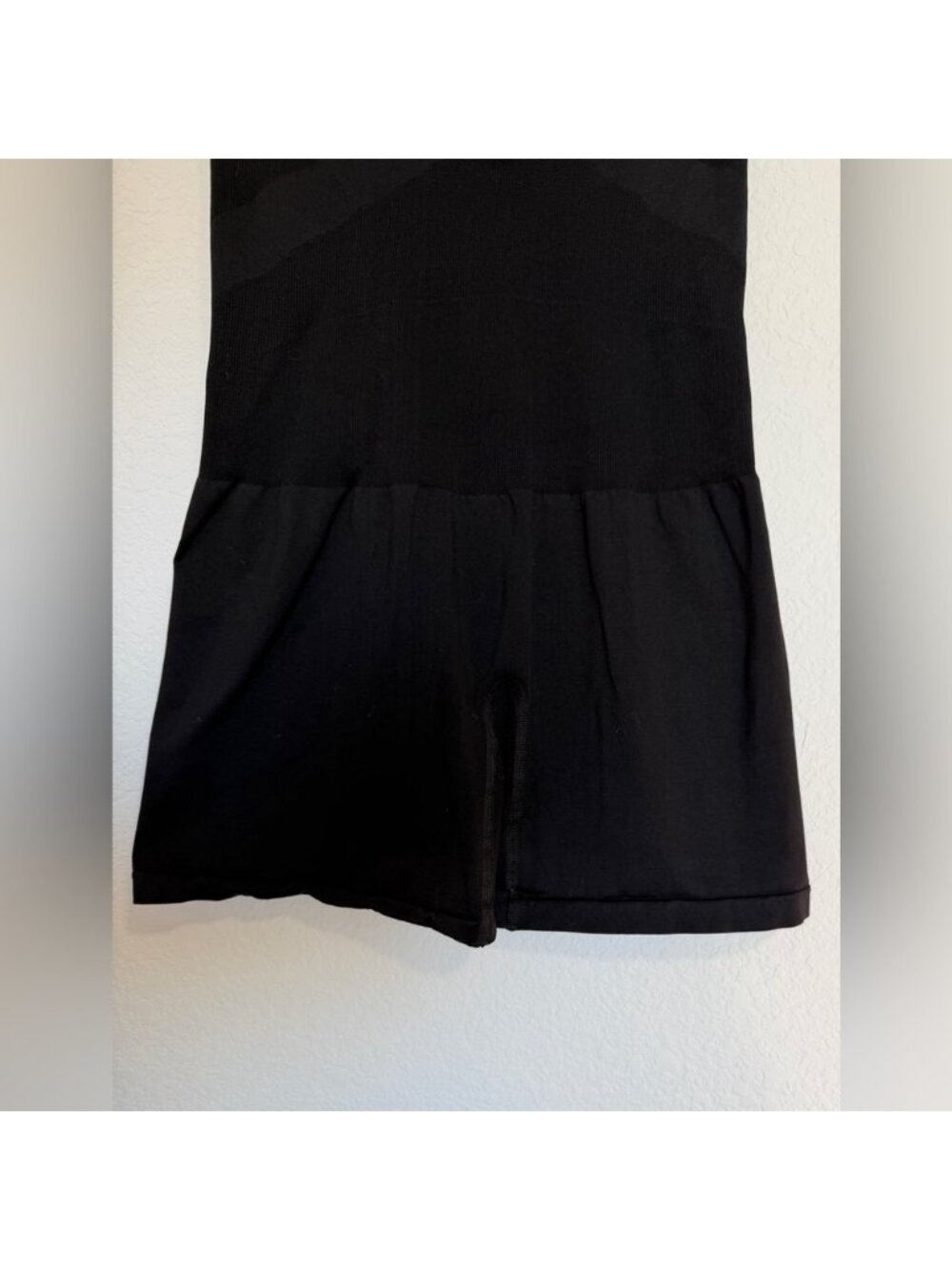 Black Maternity Bike Shorts - Picture 4 of 4